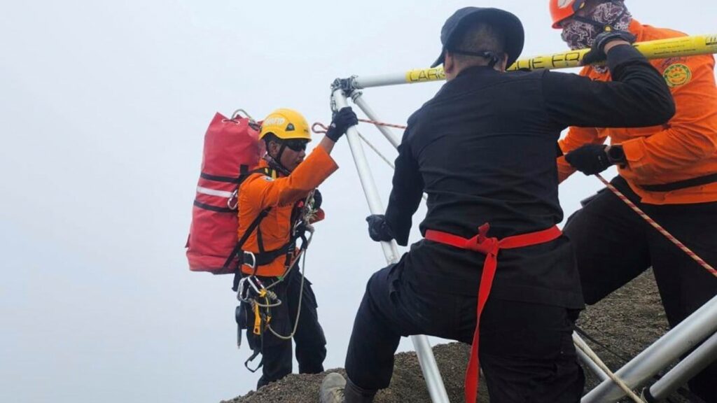 Brazilian tourist found dead after falling from an Indonesian volcano : NPR