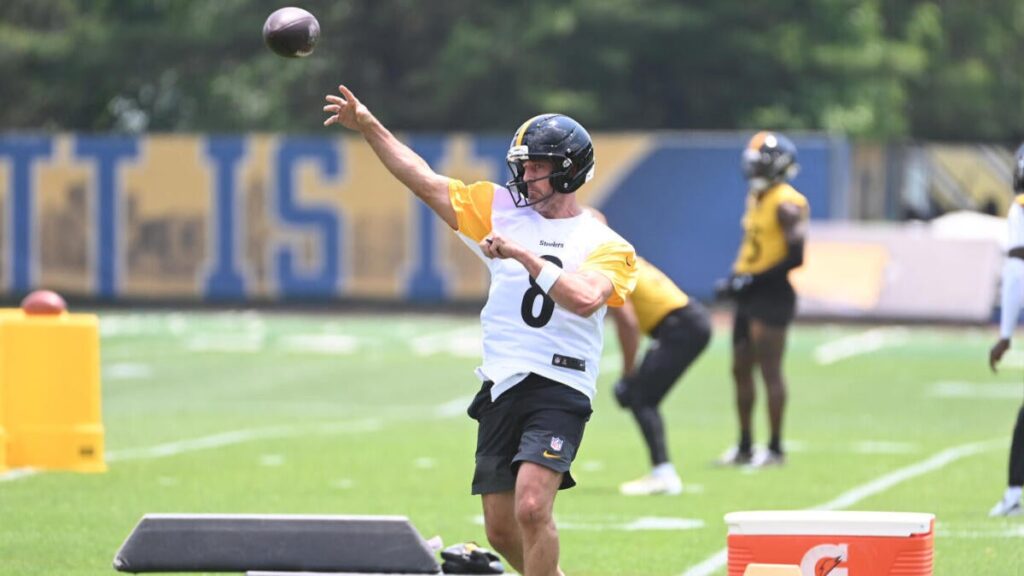 Dynasty Fantasy Football QB Rankings: Aaron Rodgers, Daniel Jones rising, Anthony Richardson falling