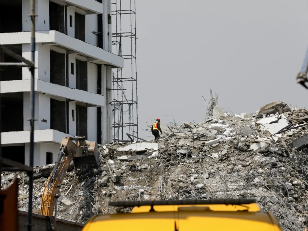 FG moves to end building collapses in Nigeria