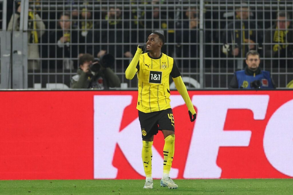 Gittens could complete Chelsea move "imminently"