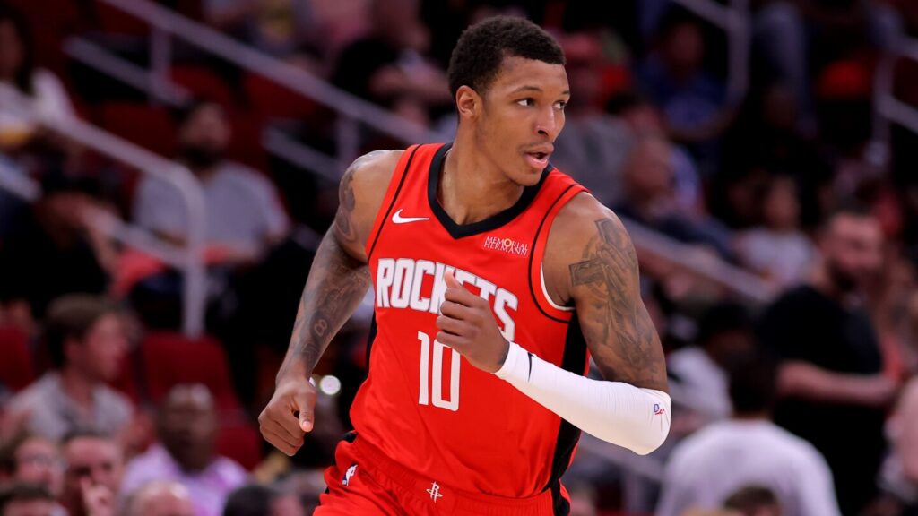 Houston keeps spending, reportedly agrees to five-year, $122 million contract extension with Jabari Smith Jr.