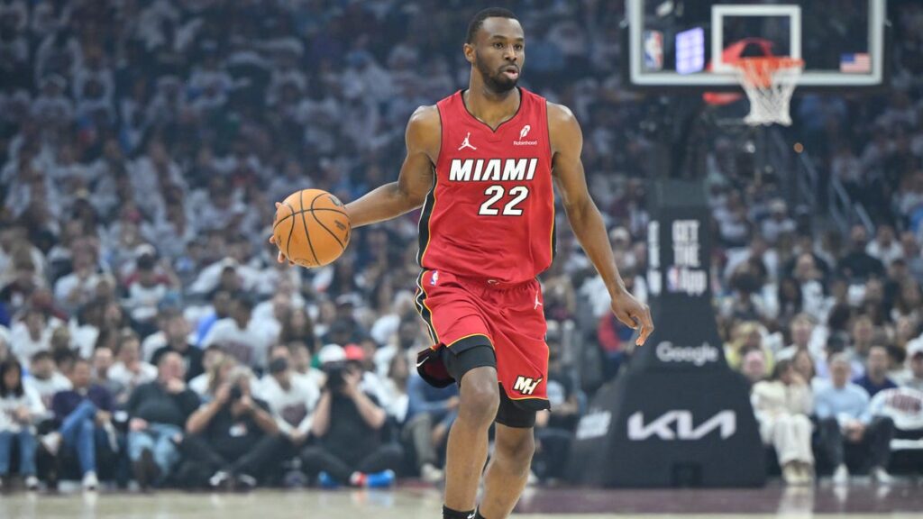 Insider claims Lakers are talking to Heat about Andrew Wiggins
