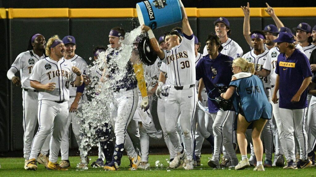 LSU baseball storms back for walk-off win vs. Arkansas
