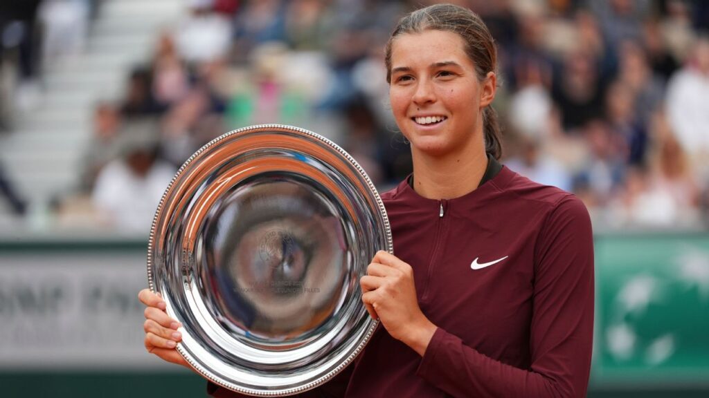 Lilli Tagger wins French Open girls title without dropping set
