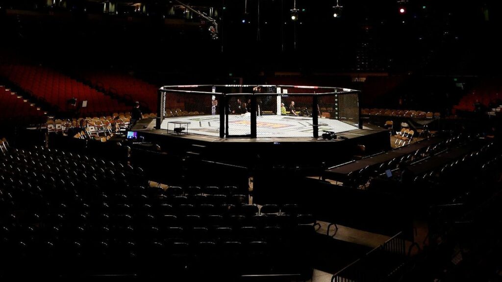 Mark Kerr makes UFC Hall of Fame; 'The Rock' to induct him