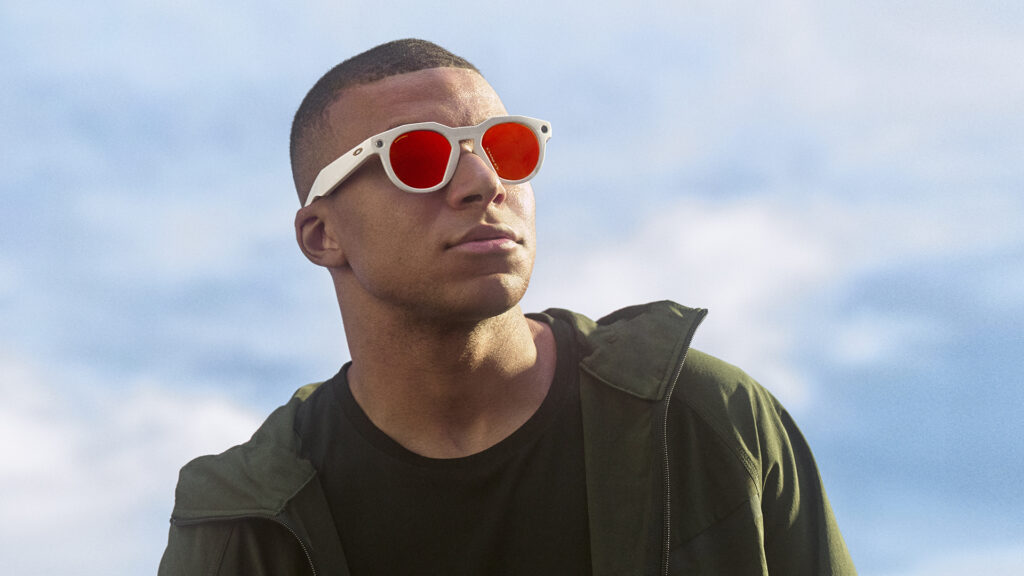 Oakley Meta HSTN smart glasses