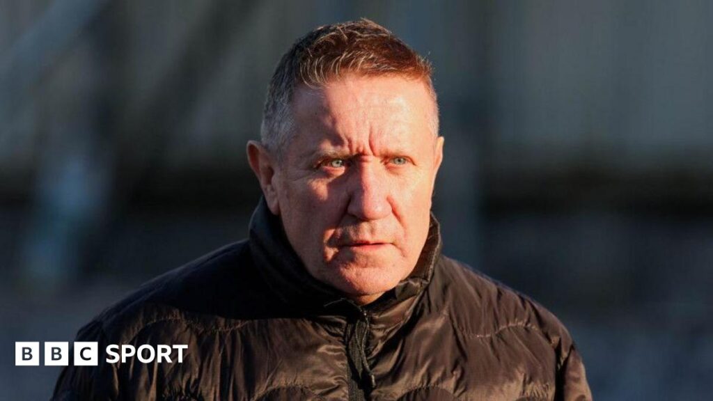 John Robertson will be assistant manager to Don Cowie at Ross County