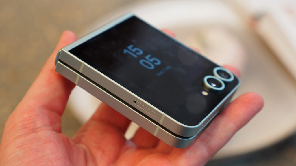 Samsung Galaxy Z Flip 6 review