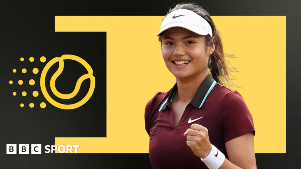 Emma Raducanu celebrates at Queen's