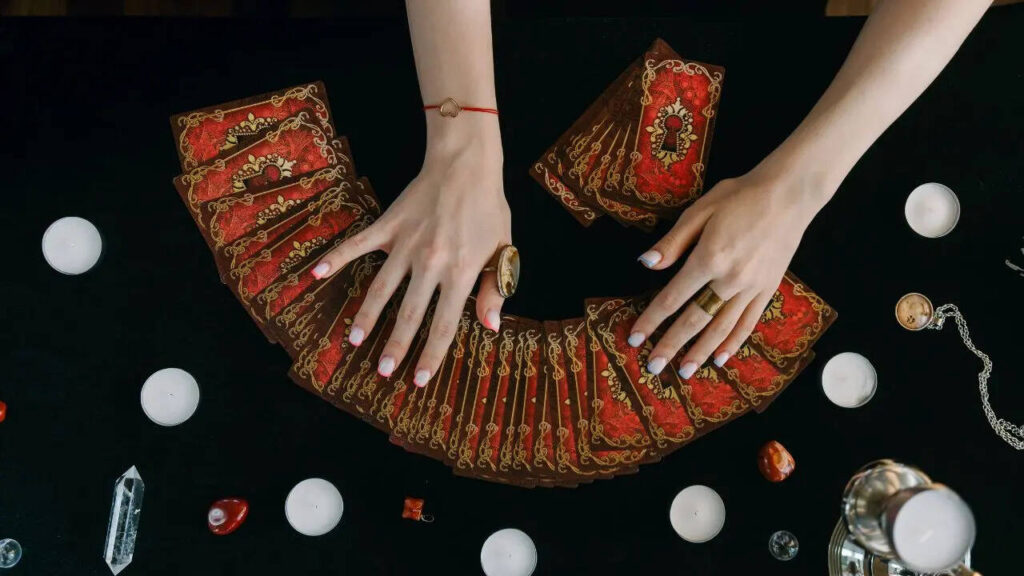 Tarot Card Reading For All Zodiac Signs With Vastu Tip Of The Day: June 13, 2025