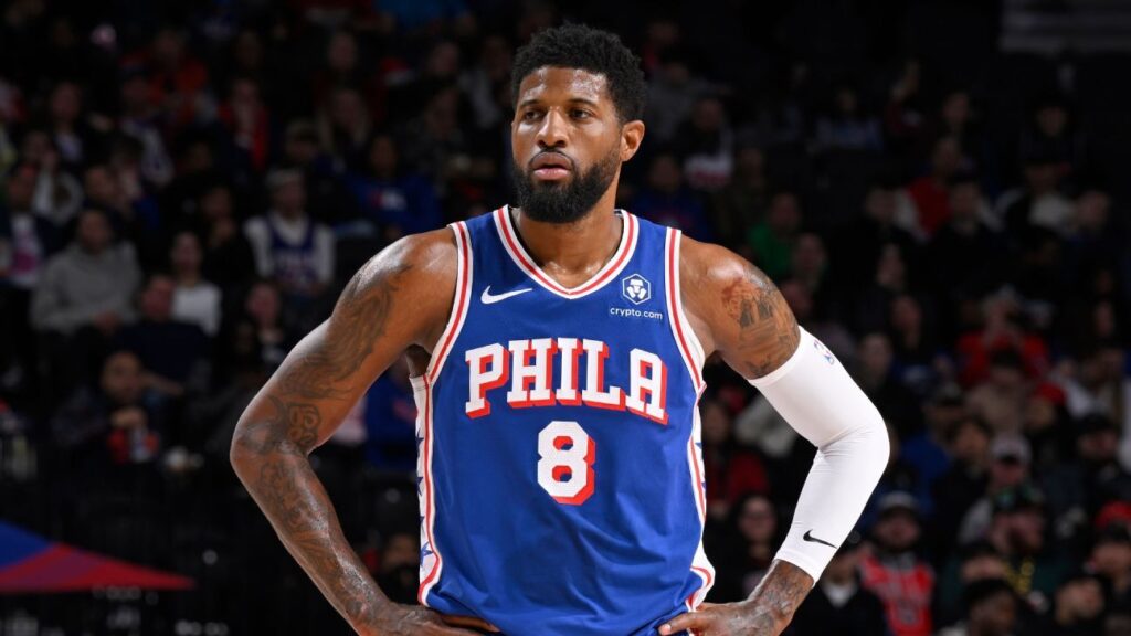 76ers' Paul George undergoes arthroscopic knee surgery