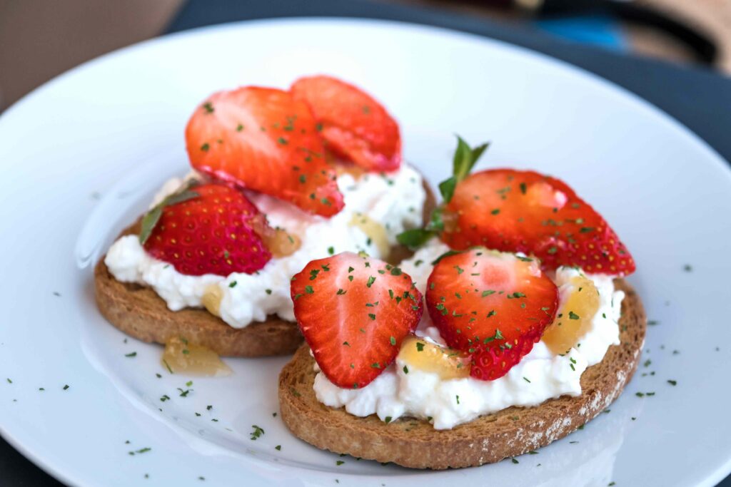 8 Smart Ways You Can Use Cottage Cheese for More Protein in Your Diet