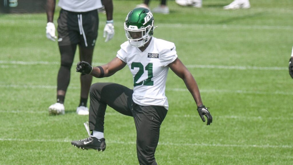CB Brandon Stephens making quick impression