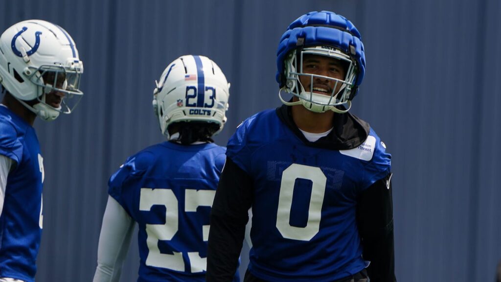 Cam Bynum first Colts player to wear No. 0: 'It's an honor'