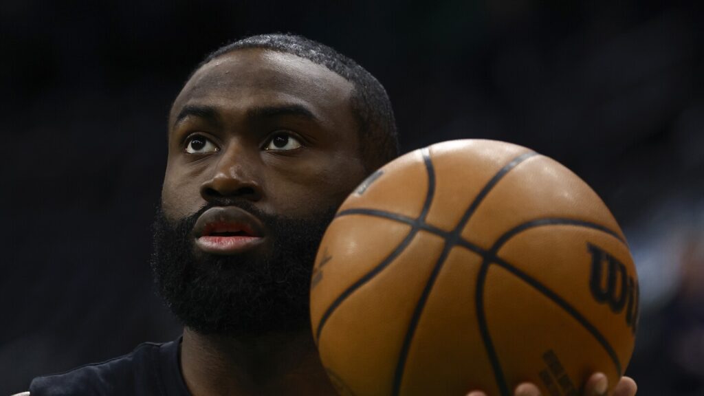 Celtics' Jaylen Brown discusses dealing with anxiety, depression: 'I’ve been to some very dark places'