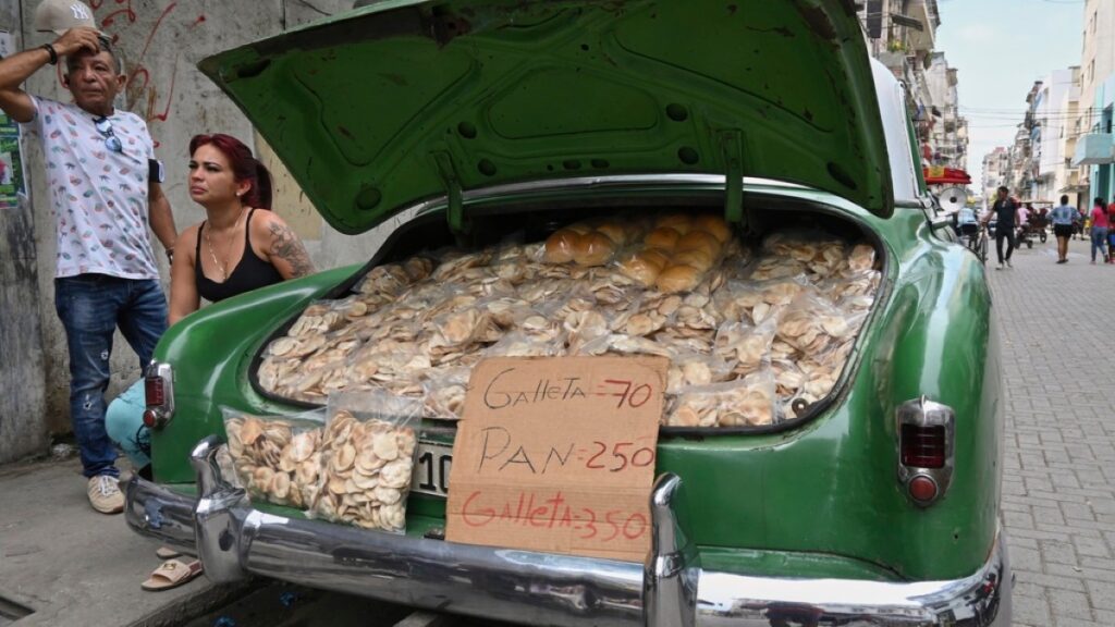 Cuban minister resigns after suggesting beggars are pretending | Inequality News