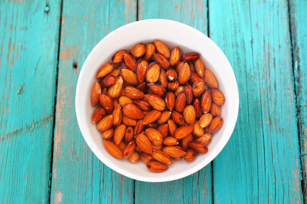 Does Soaking Almonds Make Them Healthier? What the Science Says