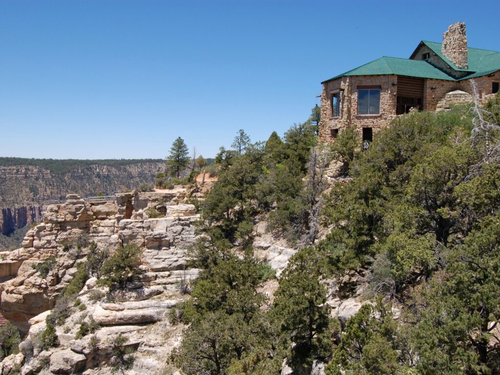 Historic Grand Canyon lodge burns to ashes in wildfire at US national park | Climate News