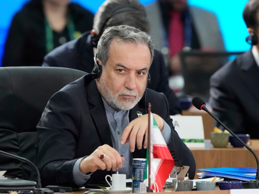 Iran reaffirms right to enrich uranium ahead of key talks in Turkiye | Nuclear Weapons News