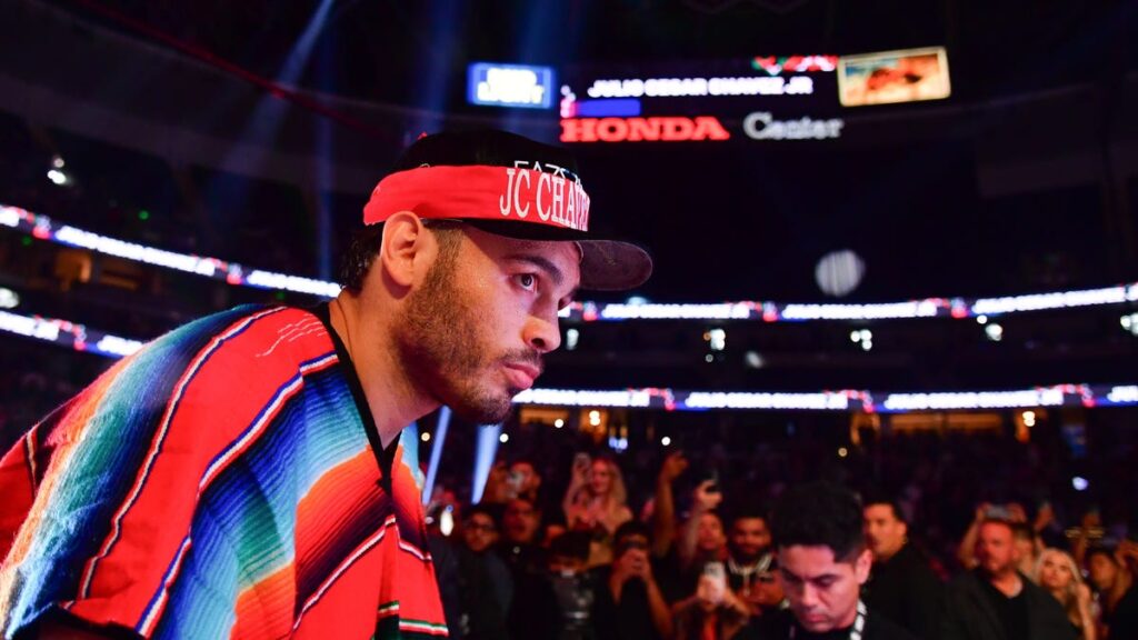 Julio Cesar Chavez Jr. directed to beat up cartel members