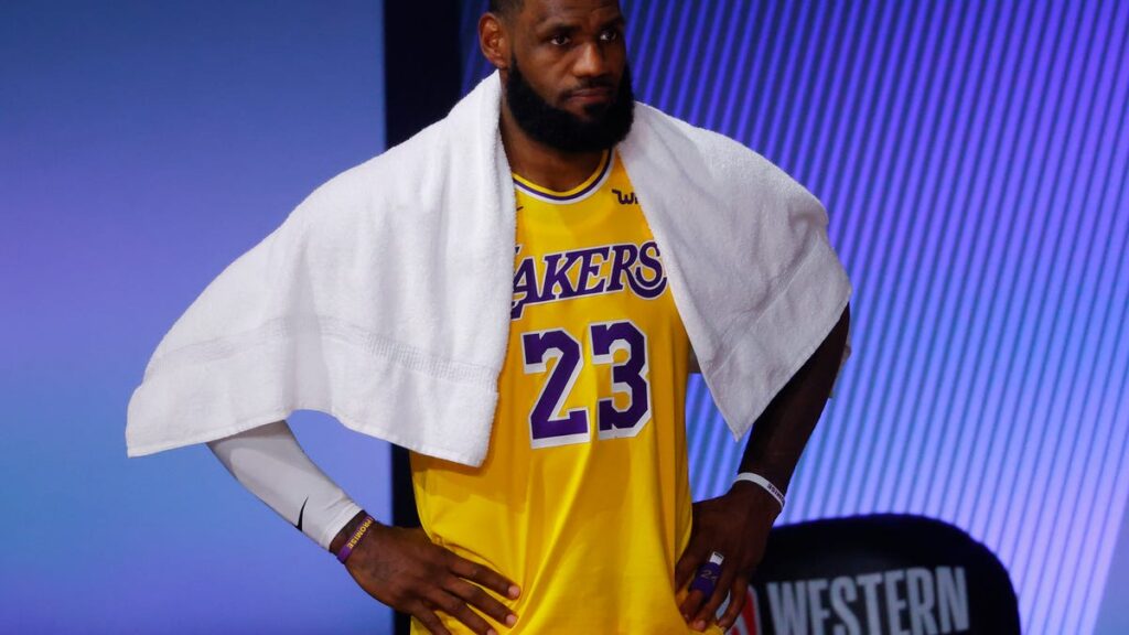 LeBron's relationship with Lakers isn't 'in the best place'