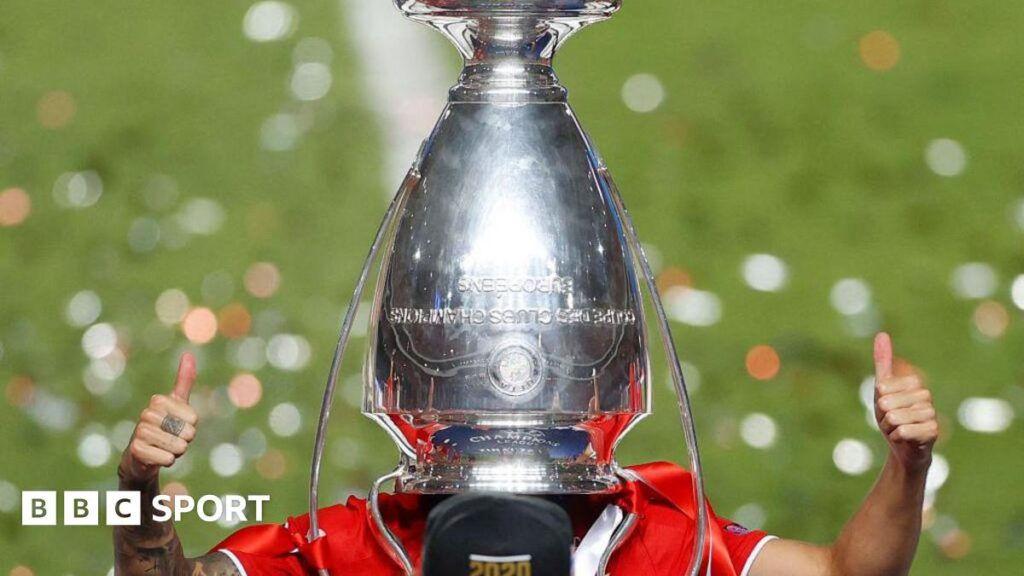 Bayern Munich celebrate with Champions League trophy