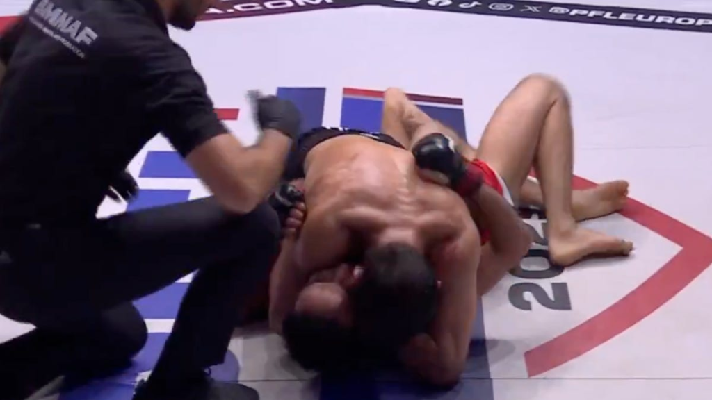 Rare submission leads to confusing finish