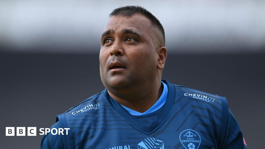 Samit Patel in action for Derbyshire