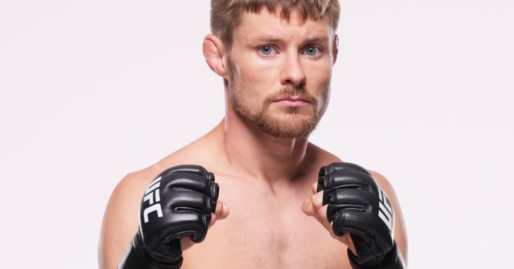 Side-by-side: UFC Abu Dhabi’s Bryce Mitchell shows off new Bantamweight physique