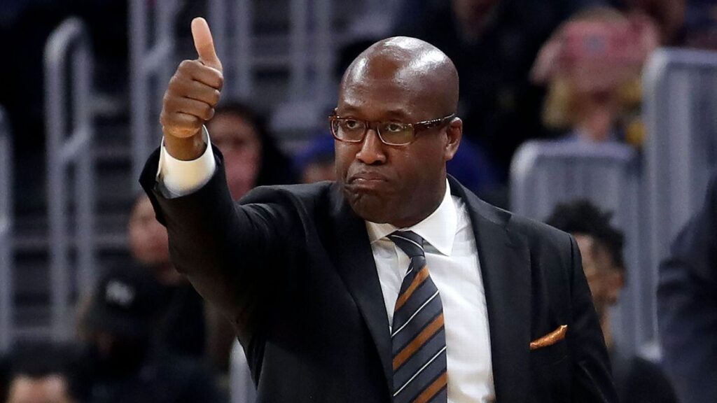 Sources -- Knicks expected to hire Mike Brown as next head coach