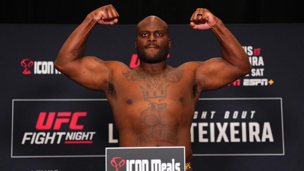 UFC Fight Night odds, lines, Nashville predictions, time: Lewis vs. Teixeira picks by proven MMA expert