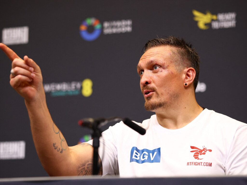 Usyk set to face Parker in heavyweight title fight on WBO orders | Boxing News