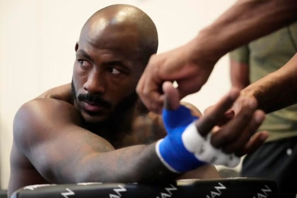 &quot;You're a Grown Man&quot; Khalil Rountree Jr. Blasts UFC Champion Magomed Ankalaev on Joe Rogan Podcast