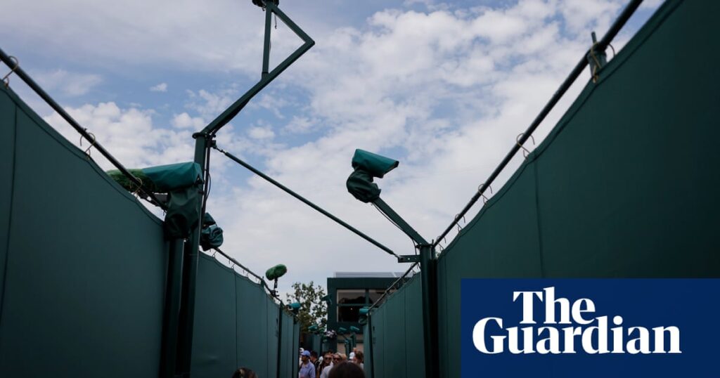 ‘It’ll always need humans’: former Wimbledon line judge laments the Hawk-Eye era | Tennis