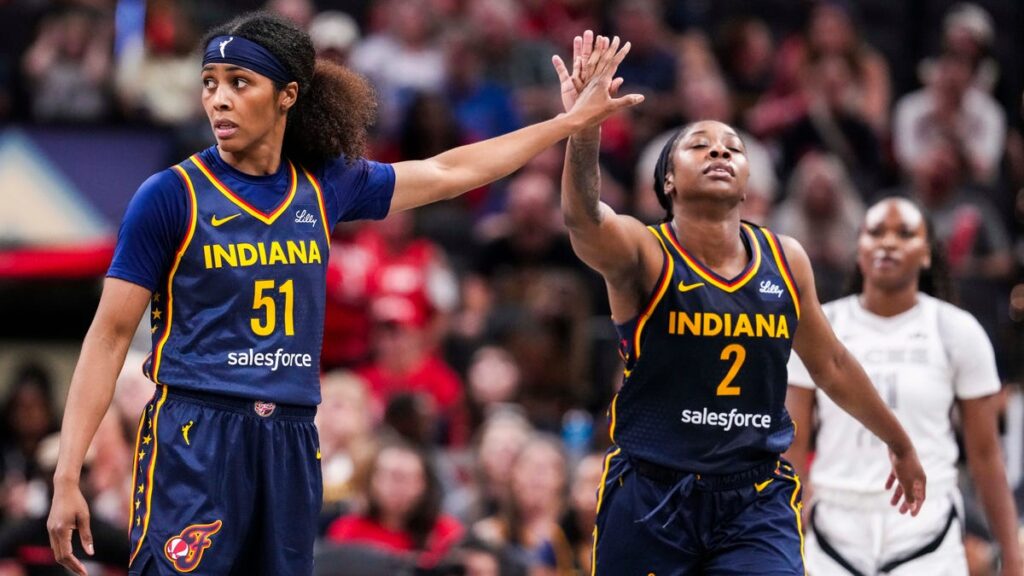 Aari McDonald, Sydney Colson out for season