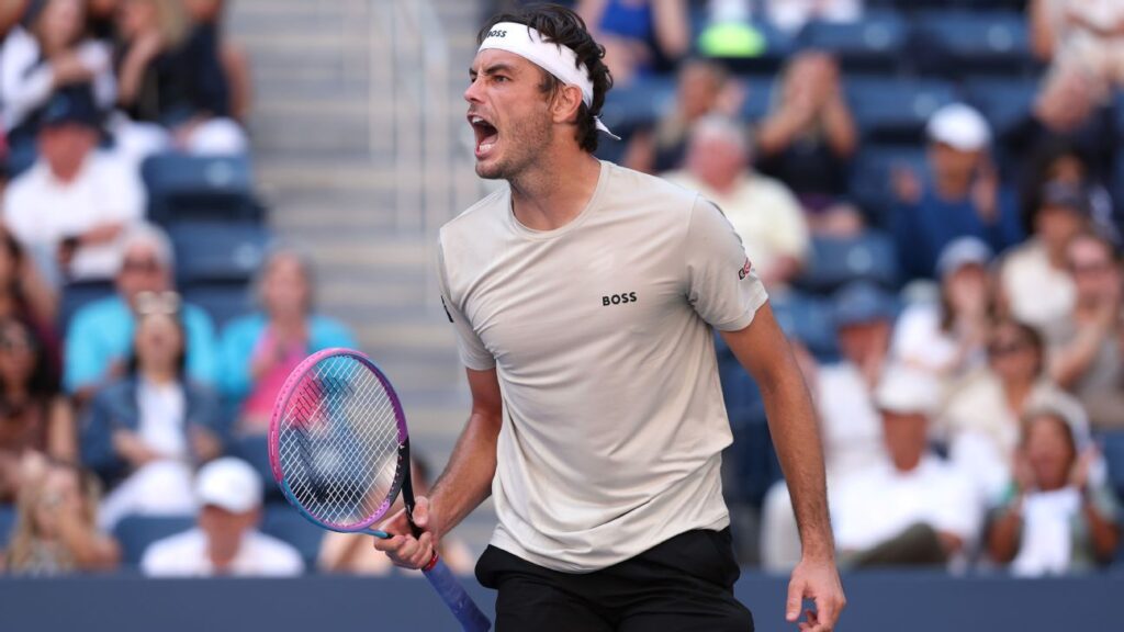 Americans Taylor Fritz, Frances Tiafoe reach US Open 3rd round