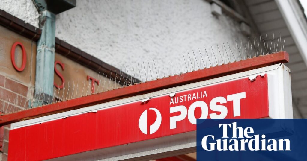 Australia Post suspends parcel deliveries to US on eve of Trump’s new import tariff scheme | Australia Post