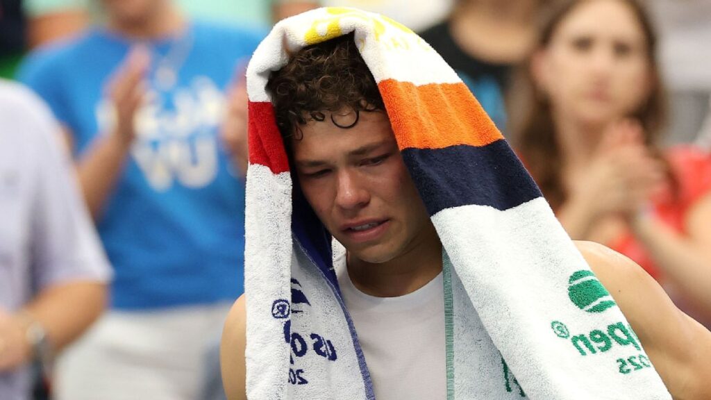Ben Shelton retires hurt from US Open match; Tiafoe knocked out