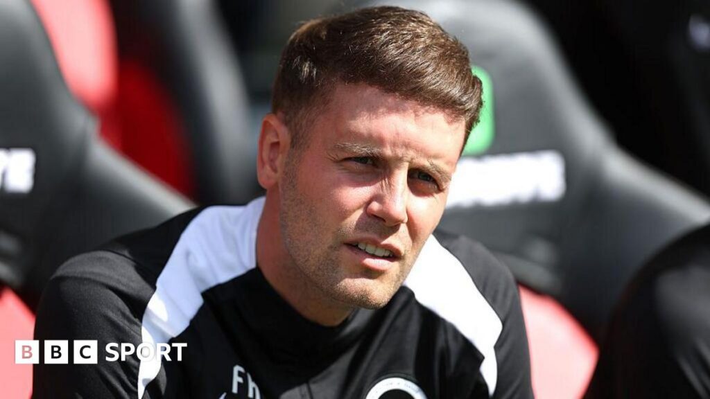 Fabian Hurzeler on the Brighton touchline