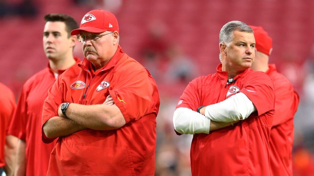 Chiefs' reveal unofficial depth chart ahead of Week 1 tilt vs Chargers