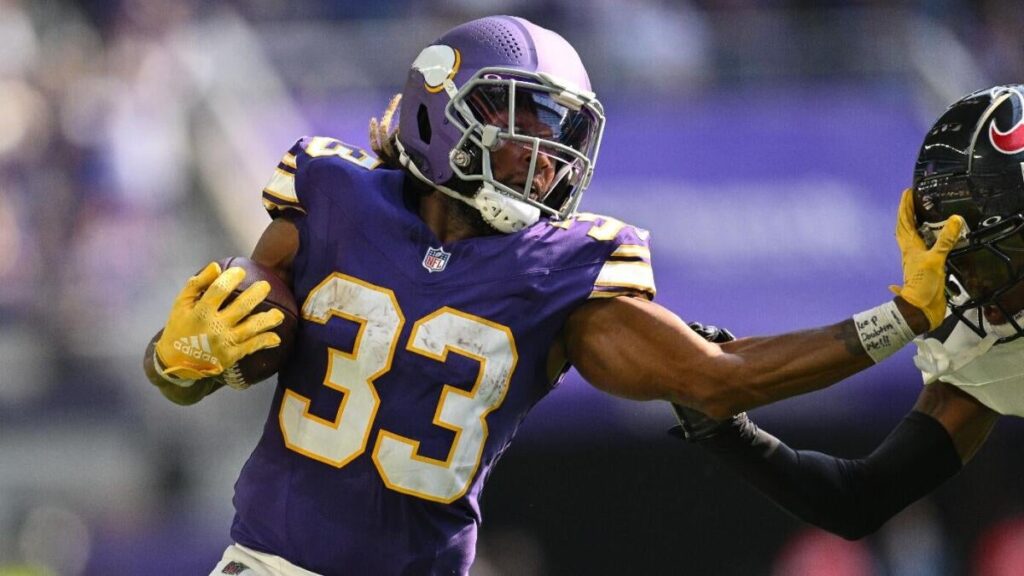 Fantasy football rankings 2025: Best sleepers by NFL computer model that nailed James Cook's monster year