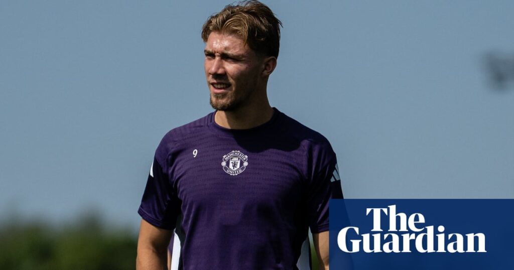 Football transfer rumours: Bayern to offer Manchester United duo escape route? | Transfer window