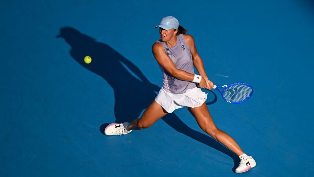 Iga Swiatek defeats Jasmine Paolini in Cincinnati Open final