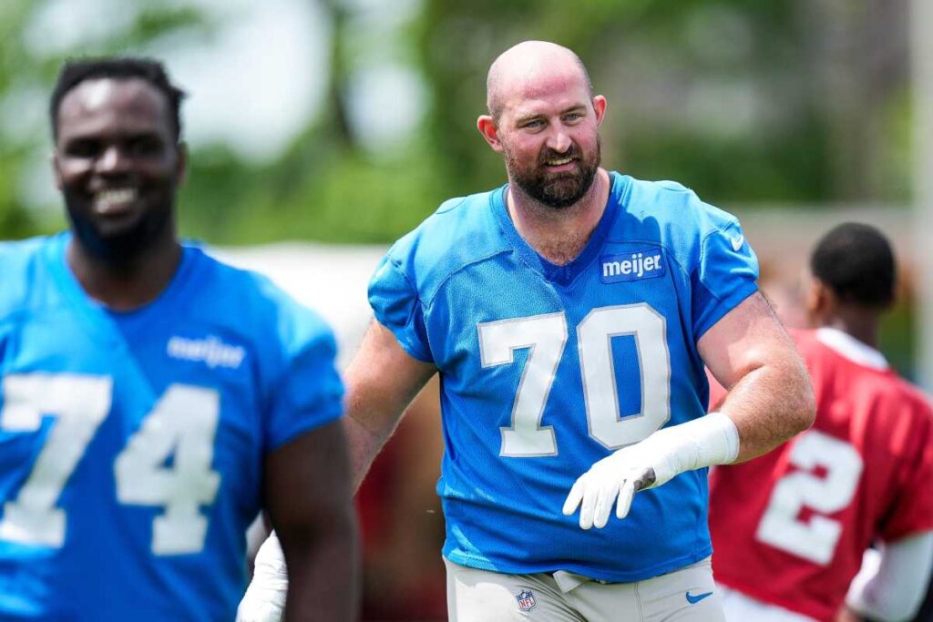 Injury Report Given on Lions Offensive Lineman Dan Skipper After Loss to Chargers