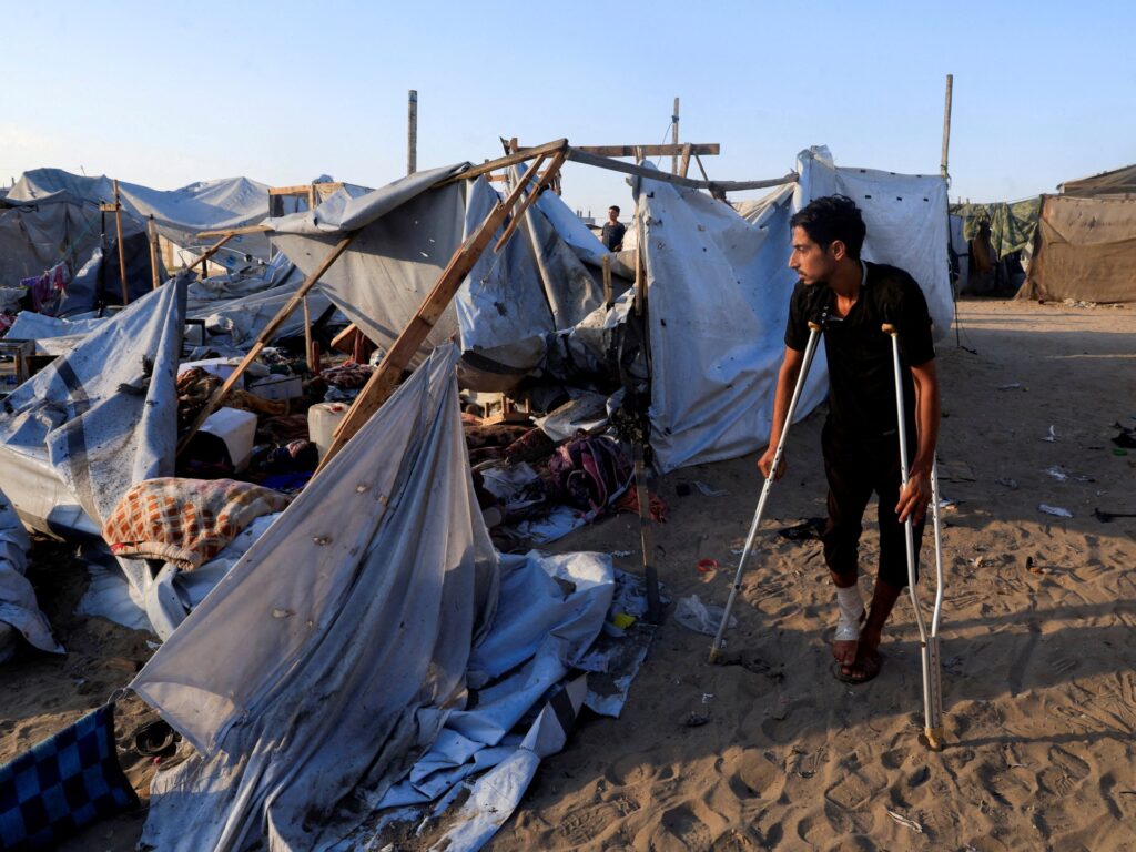 Israeli forces kill more than 80 people across Gaza as starvation worsens | Gaza News