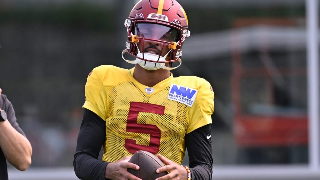 Jayden Daniels' deep ball appears to be in midseason form