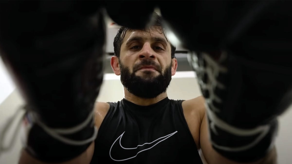 Lightweight finalists Gadzhi Rabadanov, Alfie Davis