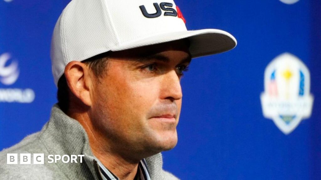 Head and shoulders photo of Keegan Bradley