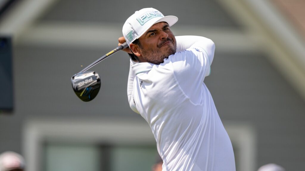 Sebastian Munoz shoots 59 with a double bogey at LIV event in Indianapolis