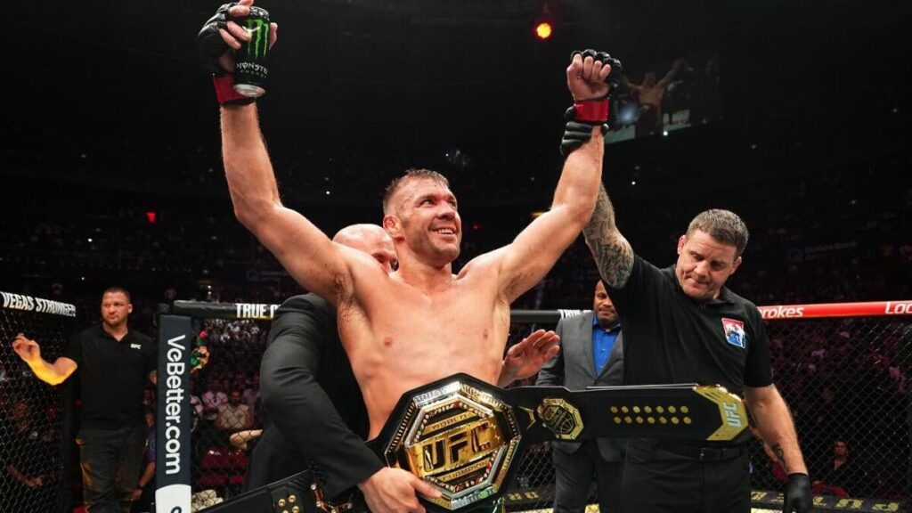 UFC 319 odds, props, predictions, fight card: Du Plessis vs. Chimaev picks, bets from proven MMA expert